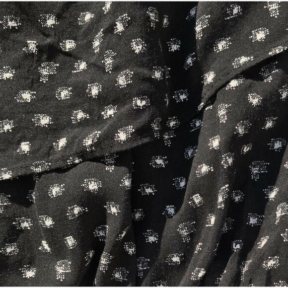 Express Milkmaid Crop Top Medium Black White Ikat print Off The Shoulder Bardot - Picture 3 of 6